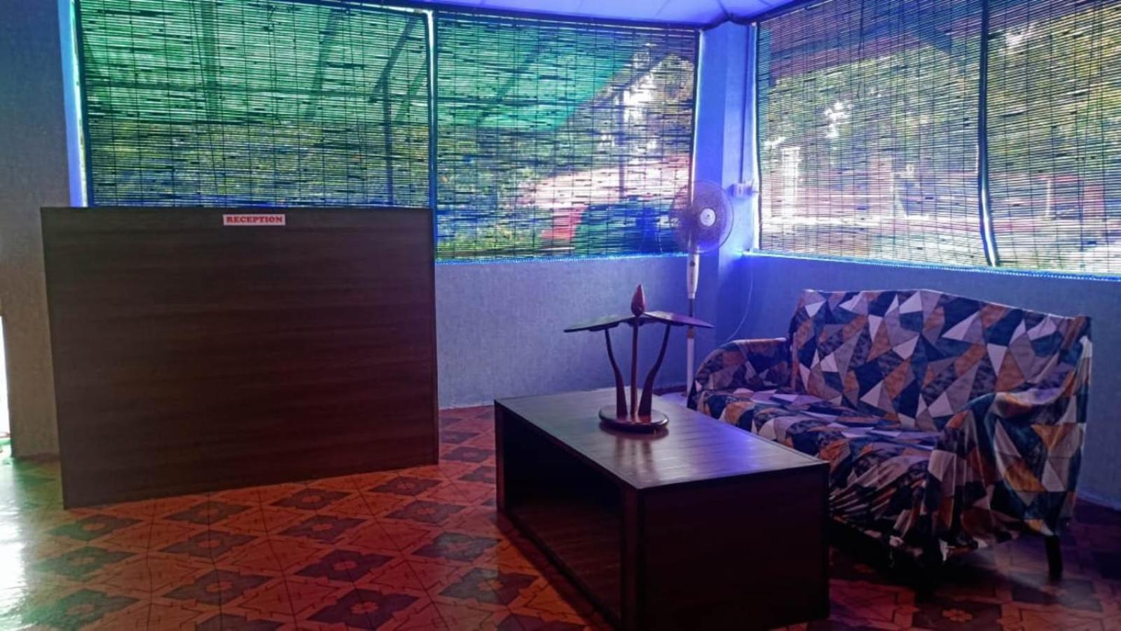 The Leisure Home Stay Shadipur Buitenkant foto